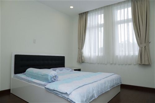 1-bedroom-balcony-1595520232377.jpg