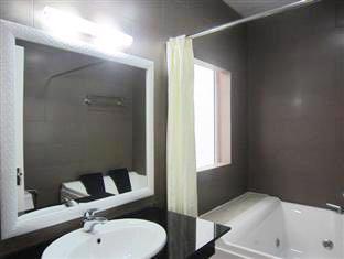 queen-central-1-bedroom-serviced-apartment-1084-detail-31630227950761.jpg